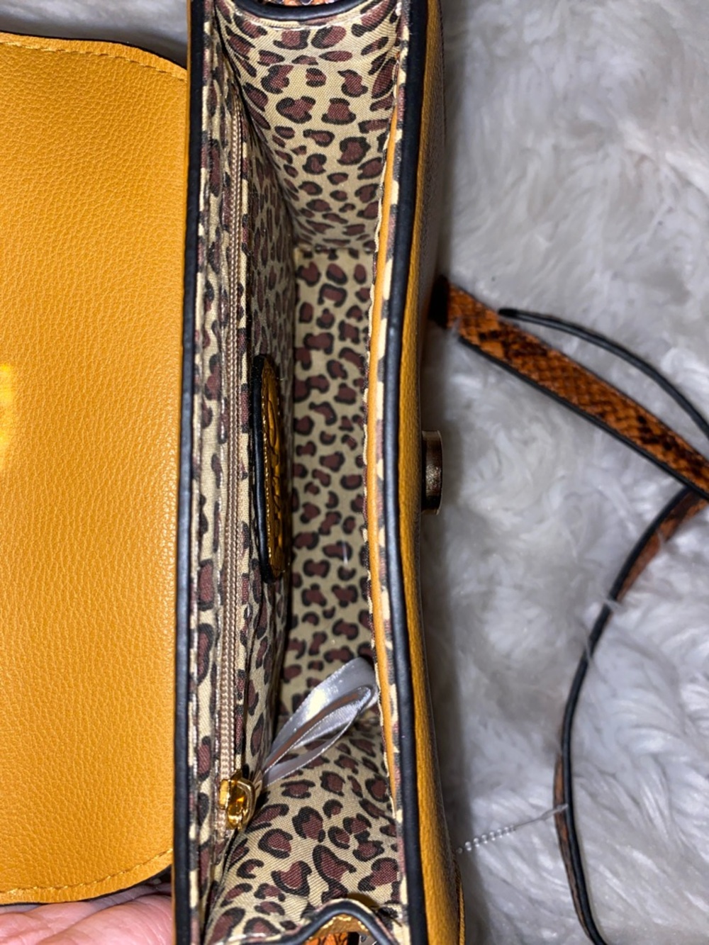 Mustard Snake-Print Top-Handle Crossbody Bag - Picture 4 of 7